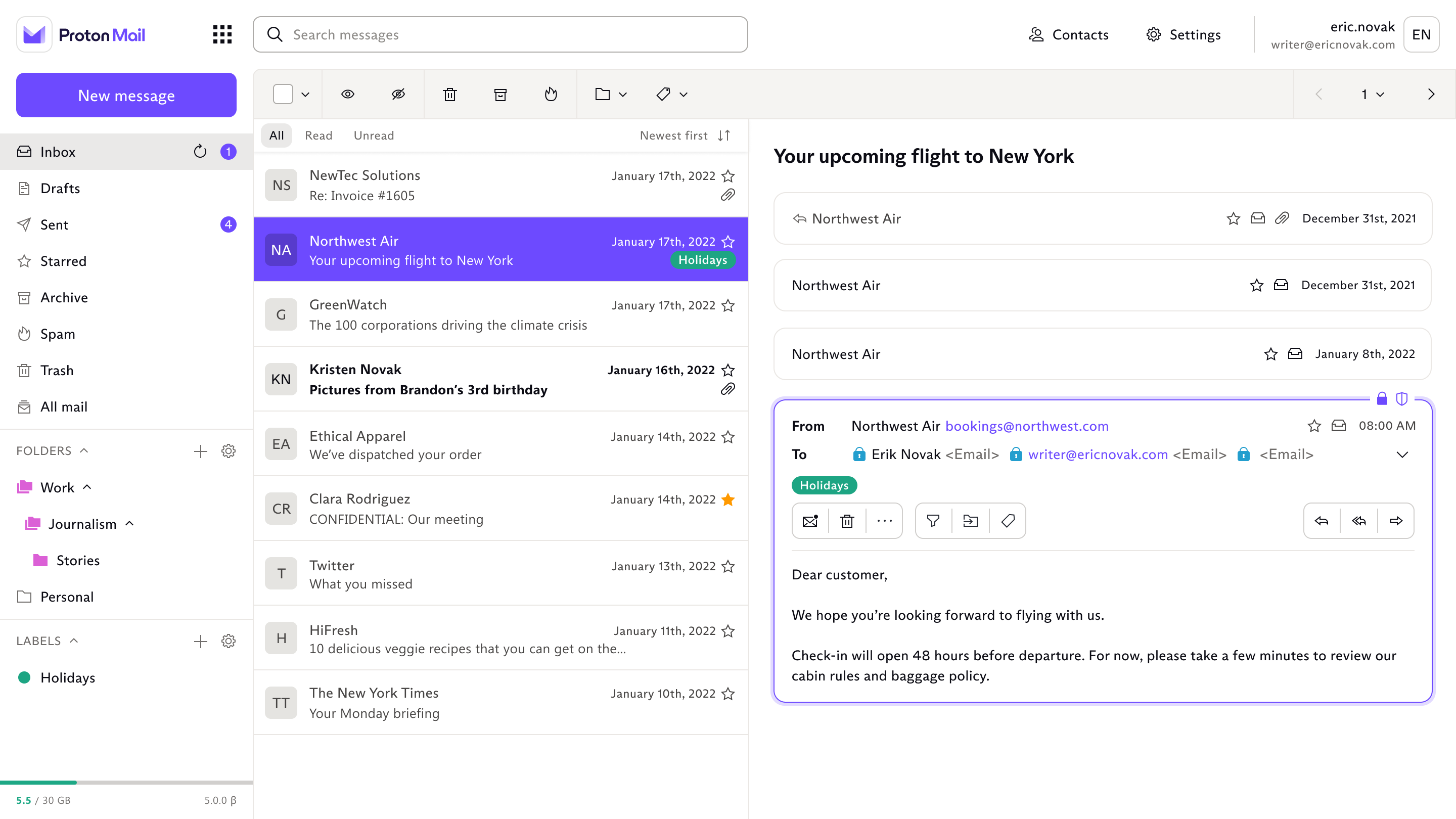 il blocks hidden trackers automatically.